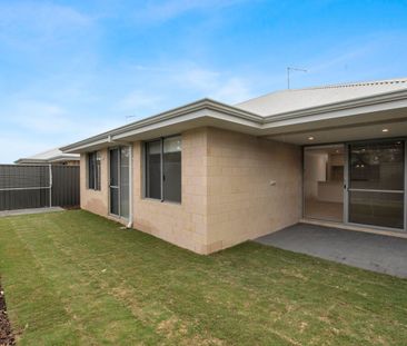 Lovely Four Bedroom Home in Byford - Photo 2