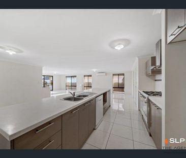 Size Does Matter! - Photo 1