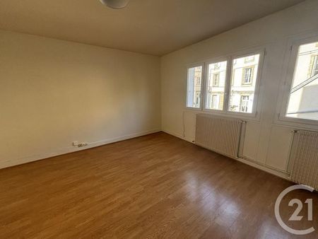 1 pièce - 25,22 m2 CHARTRES - 28 - Photo 2