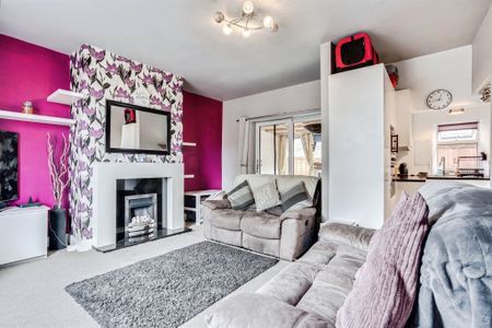 Boundary Street, Heckmondwike - Photo 3