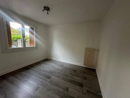 Location appartement 3 pièces 62.15 m² à Chambéry (73000) 4 - Photo 4