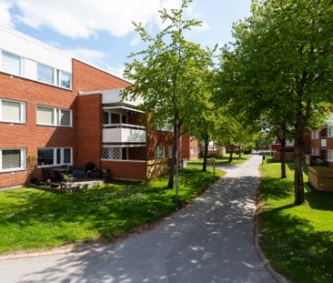 Lommarvägen 2 - Photo 1