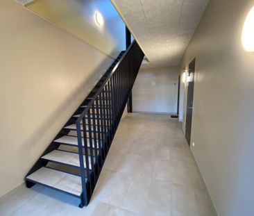 Nybygget og rummelig 3-værelses lejlighed i fantastiske omgivelser - Foto 2