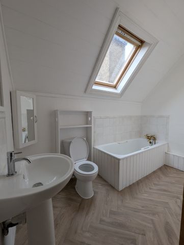 4 Bed Maisonette, Birdhurst Gardens, CR2 - Photo 3