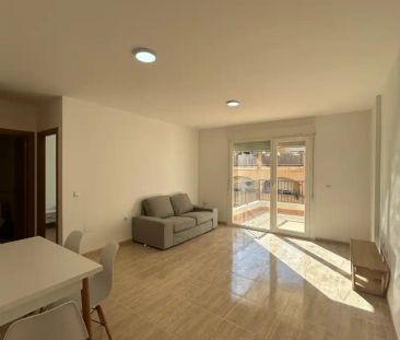 Piso de alquiler en Avenida Federico García Lorca, 77, Las Cabañuelas - Photo 2