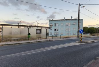 Quarto em casa partilhada Almada rua Bartolomeu Dias