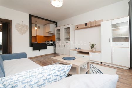 KAWALERKA NA POMORZANACH na 1 piętrze z windą - Photo 5