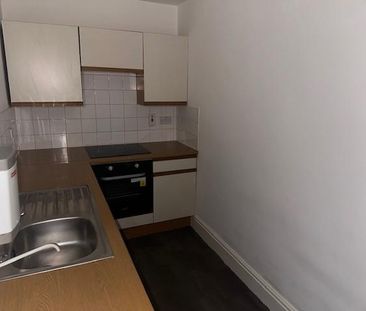 1 bedroom flat to rent - Photo 6