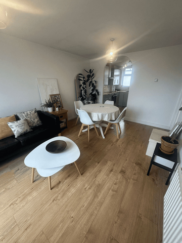 Whinchat Road, London, SE28 - Photo 3