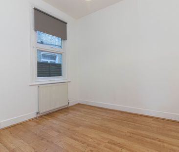 3 Bed Maisonette, Astrop Terrace, W6 - Photo 3