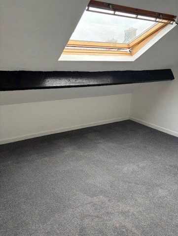 4 bedroom terraced house to rent - Photo 5