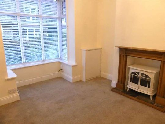 East Parade, Ilkley, LS29 - Photo 1