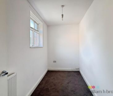 4 bedroom townhouse to rent - Photo 6