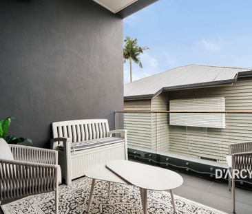 33 DOBSON ST - Photo 3