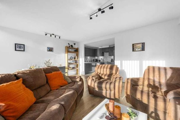 Burton Place, Castlefield, M15 - Photo 1