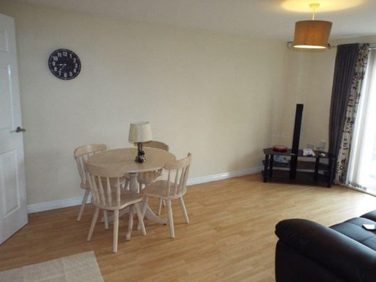 2 Bed Flat, Middlewood Street, M5 - Photo 1