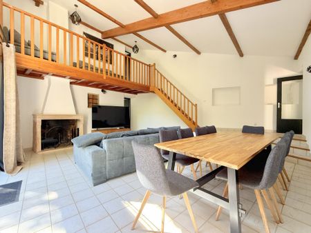Location Maison 6 pièces 161m² CHAPONOST 69630 - Photo 2
