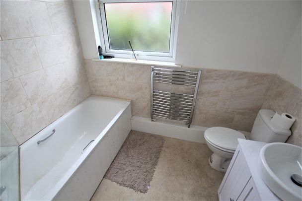 Brudenell Street, Hyde Park, LS6 1HJ, Leeds - Photo 1