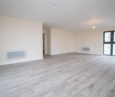 3 bedroom apartment to rent - Photo 1