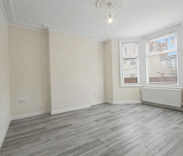 7 Bedroom House / Flat Share to let - Photo 1