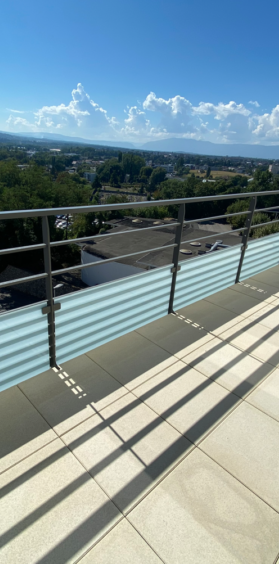 ANNEMASSE À louer : Appartement T3 récent au dernier étage - Photo 2