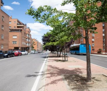 2-bedroom apartment for rent in San Fermín, Madrid - Foto 3