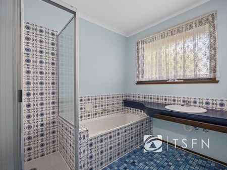 Lovely home in sought after Kangaroo Flat - Photo 5