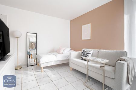 Location Appartement 1 pièce 30m² TOURS 37200 - Photo 3