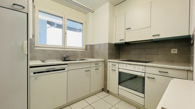 Attraktive 2-Zimmerwohnung mit Lift n Aesch - Ideal für Singles - Foto 1