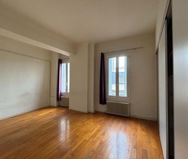 Location Appartement 5 pièces 127m² AVIGNON 84000 - Photo 6