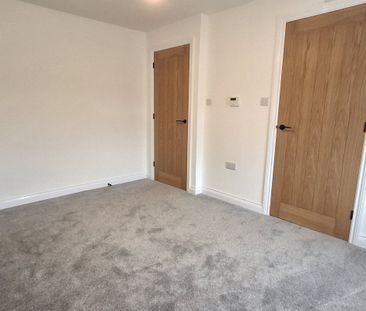 Burton Lane - Photo 4