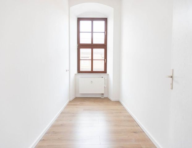 Gemütliche renovierte 4 Zimmer Wohnung in der Kreisstadt Löbau - preiswertes Heizen durch Fernwärme - Foto 1