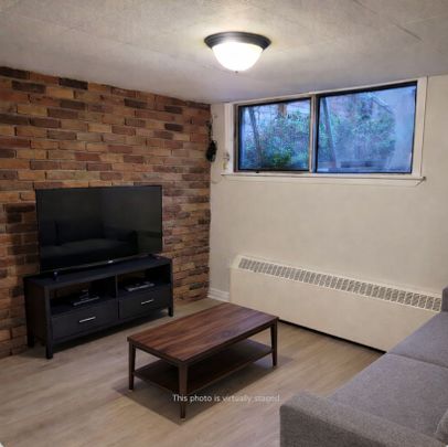 For Lease - 11 Rusholme Drive Unit# Lower, Toronto, Ontario - Photo 1