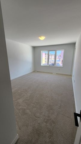 For Lease - 181 Forestwalk Street, Kitchener, Ontario - Photo 4