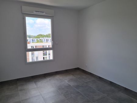Location Appartement 3 pièces 64m² MONTPELLIER 34000 - Photo 3
