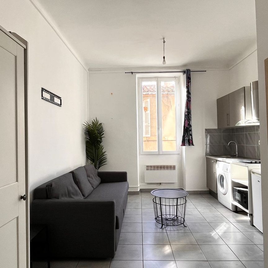 Location Appartement 1 pièce 19m² MARSEILLE 6ème - Photo 1
