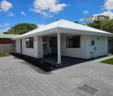 Brand Spanking New 3x1 **Open Fri - 10th Dec 4.30pm to 4.45pm** - Photo 3