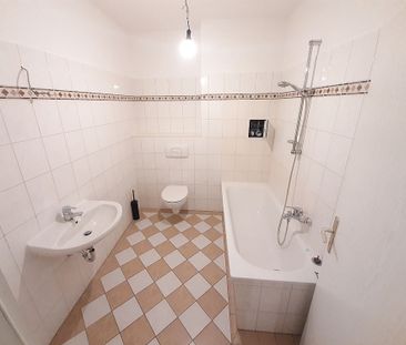 2 Monate Kaltmietfrei! Wohnen im Dachgeschoss! - Foto 1