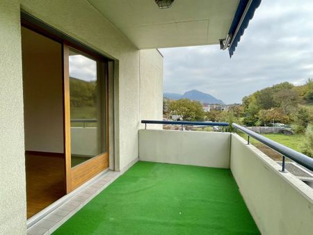 Spacious 4.5 room apartment, 5 minutes from Sion - Photo 4
