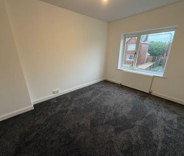 2 bedroom House To Let - Photo 4
