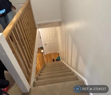 3 bedroom terraced house to rent - Photo 1