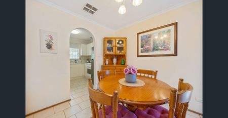 2 bedroom unit in great location - Photo 5