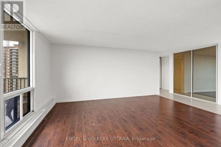 2001 - 665 BATHGATE DRIVE - Photo 2