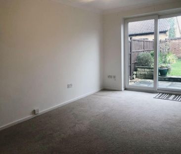 2 bedroom house to rent - Photo 2