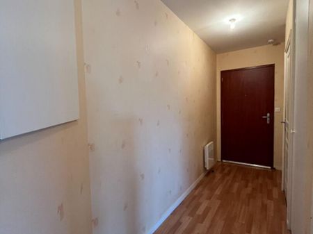 Location Appartement 3 pièce(s) de 69.93 m2 - Photo 5