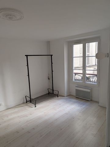 Location appartement 3 pièces, 76.66m², Paris 07 - Photo 2