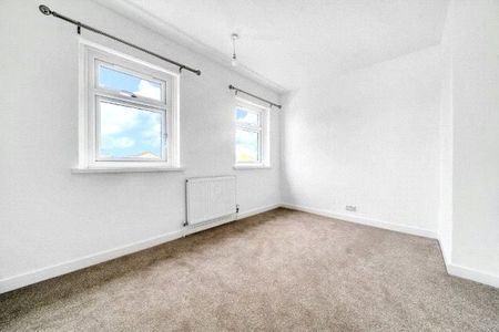 Malta Road, Deepcut, Camberley, Surrey, GU16 - Photo 5