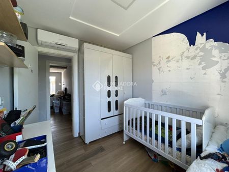 Casa com 3 quartos e 180m² para alugar em Estância Velha, Canoas. - Foto 2
