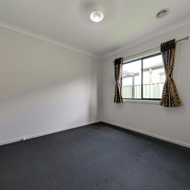 “Family Entertainer in an Perfect Location” - Photo 1