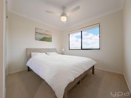 Spacious Family Home with Elevated West facing Entertaining Deck - Photo 5